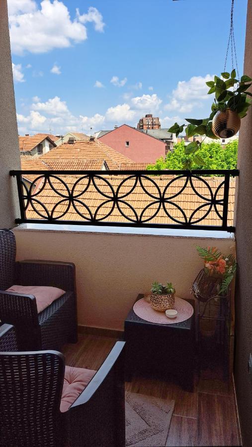 Gold Lux Apartment Cacak Exterior photo